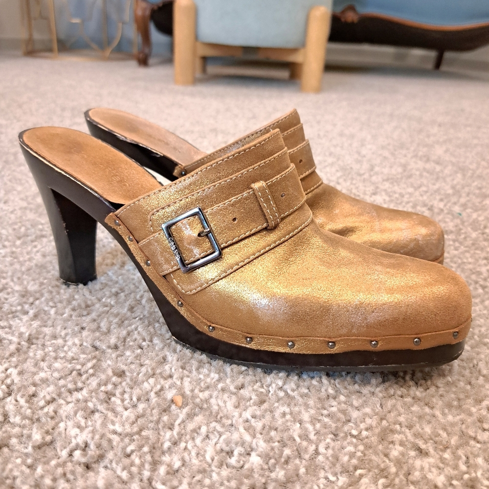 Y2K Vintage Calvin Klein Gold Metalic Heel Clogs